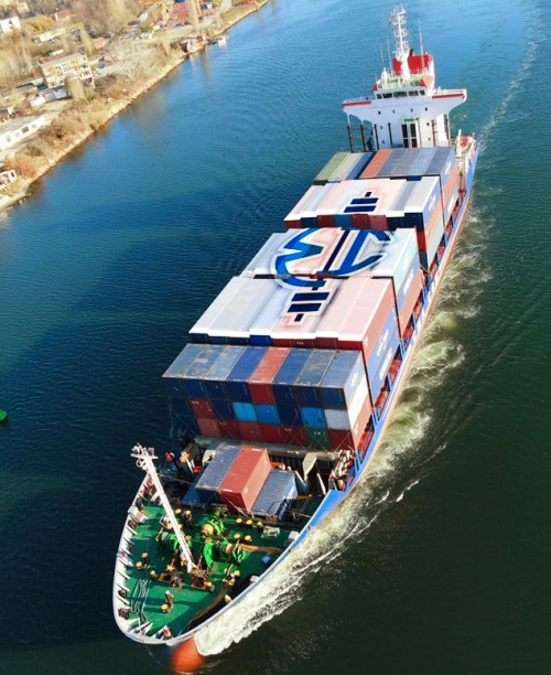 MotleyHealth container ship